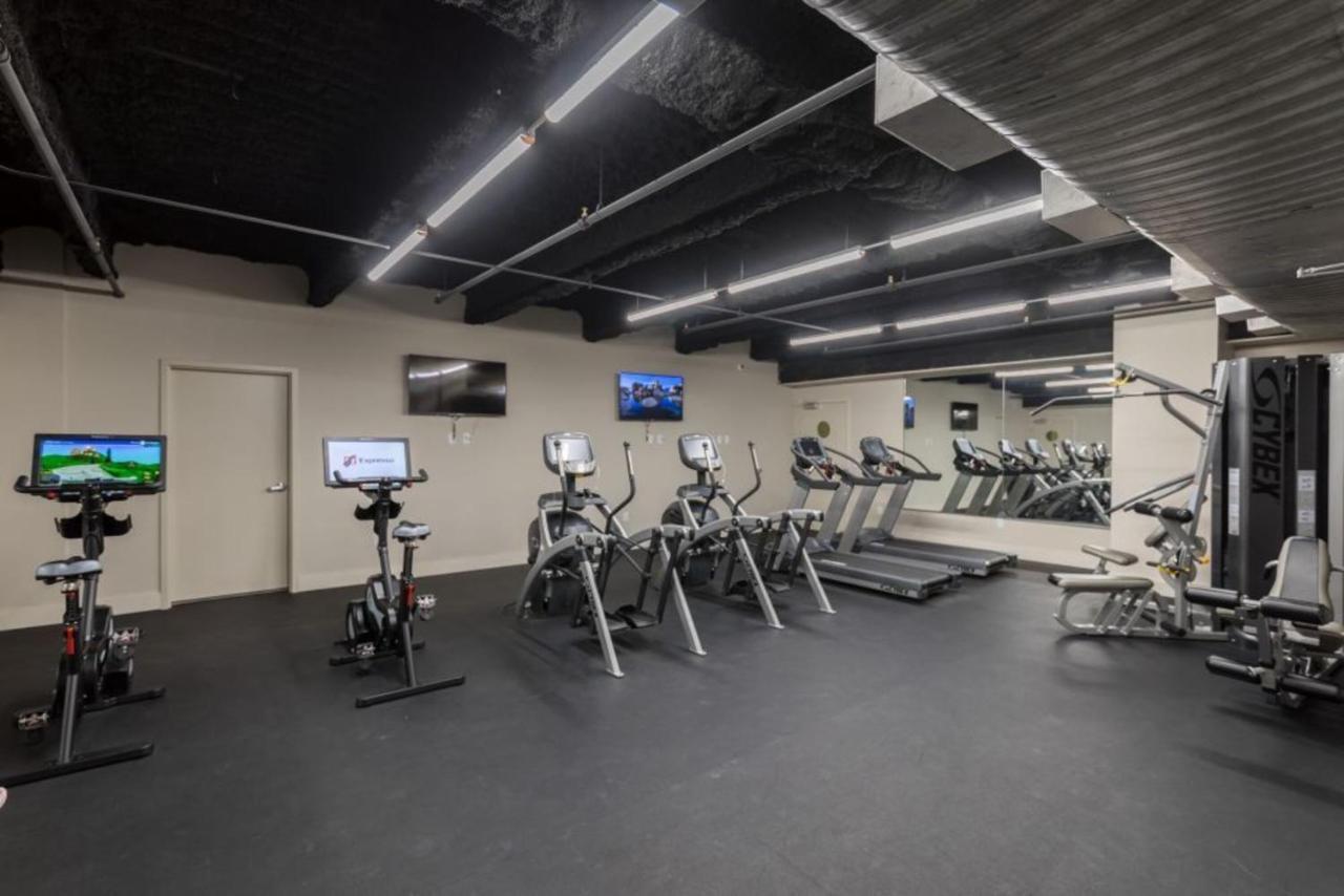 Modern Condo With Game Room In Downtown New Orleans Ngoại thất bức ảnh